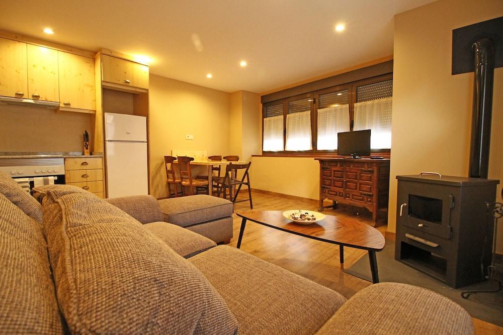 Snoe Apartamentos Mont Romies Plaza Salardu Luaran gambar